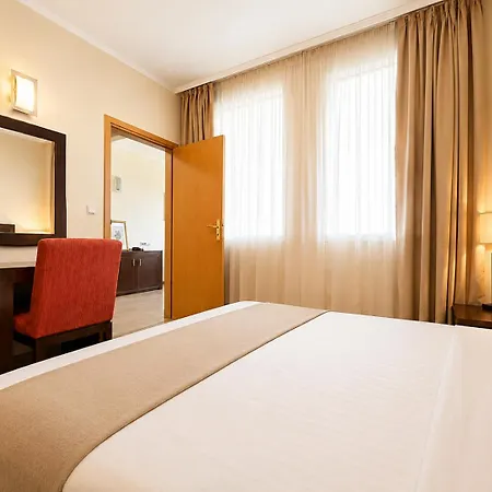 Sunset Resort- First Line&pool - Private Ap *